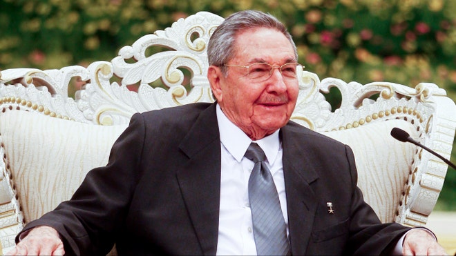 raul castro.jpg